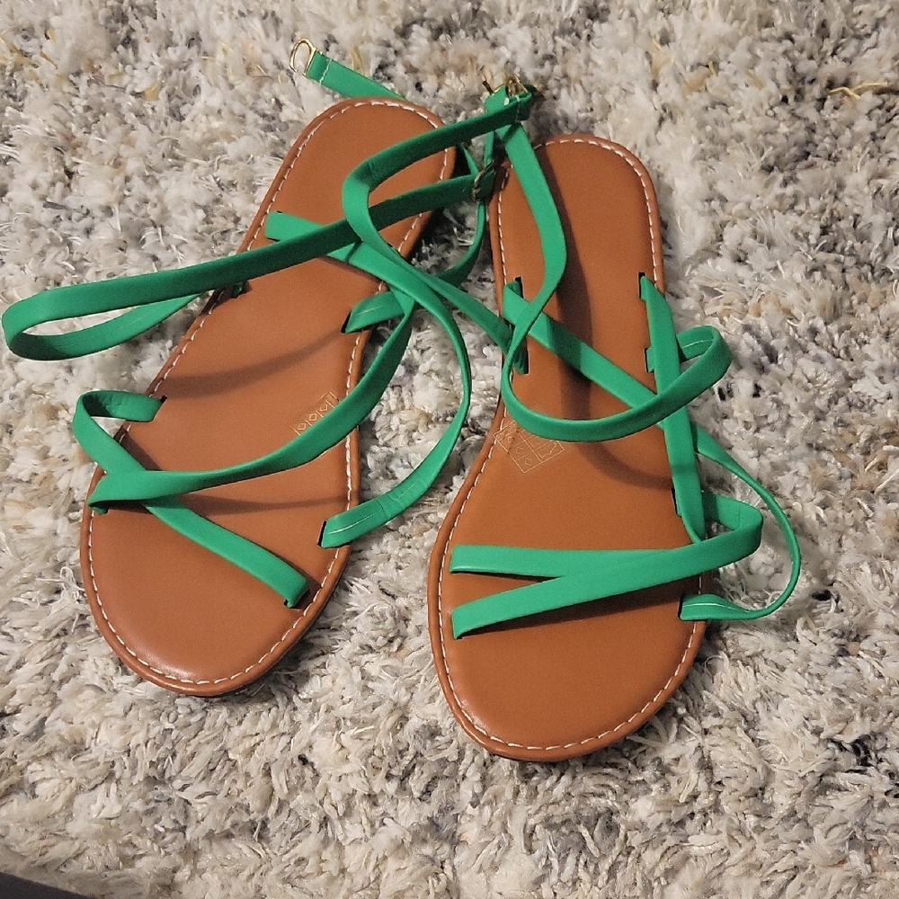 Women’s Green Strappy Lace-Up Sandals
